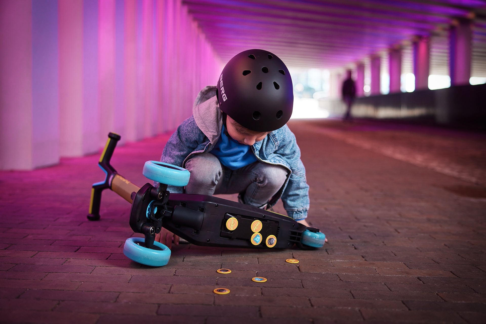 BERG NEXO Kinderroller Lights Magnet-deck