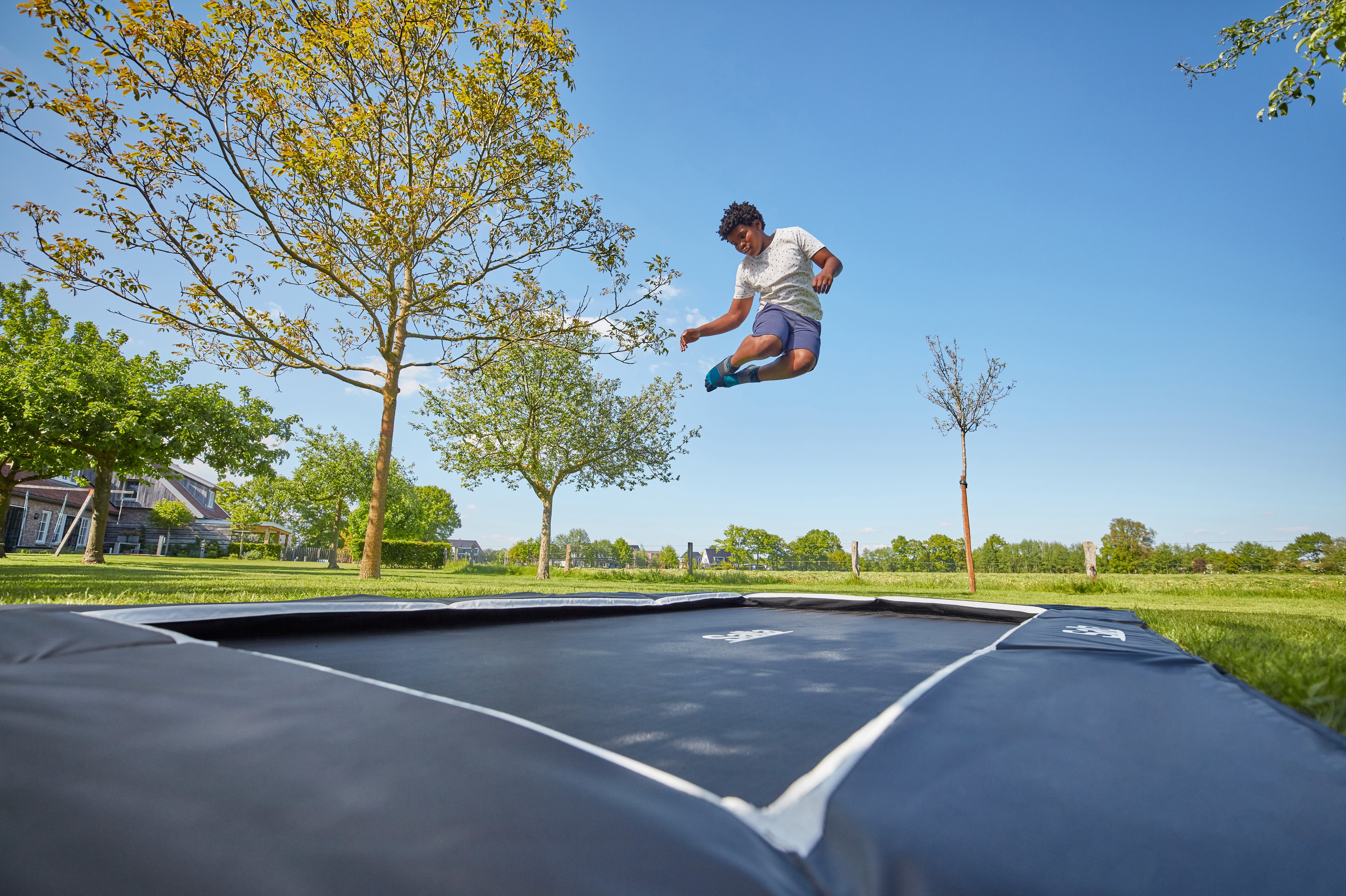 Salta Trampolin Royal Baseground Sports rechteckig